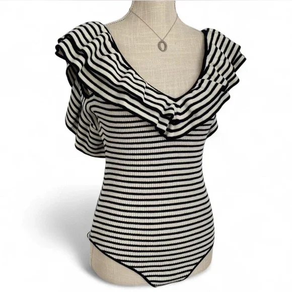 Sezane Isabella bodysuit - Picture 2 of 7